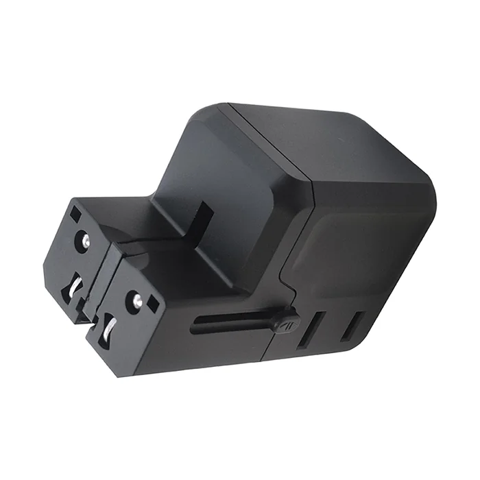 Universal travel adapter